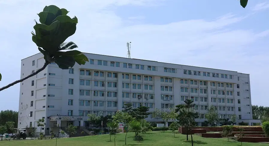 Chandigarh University Academic Building & Auditorium photo 26